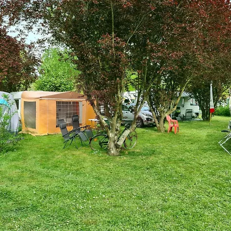Resort & Camping - Val De Braye Bessé-sur-Braye Exterior foto